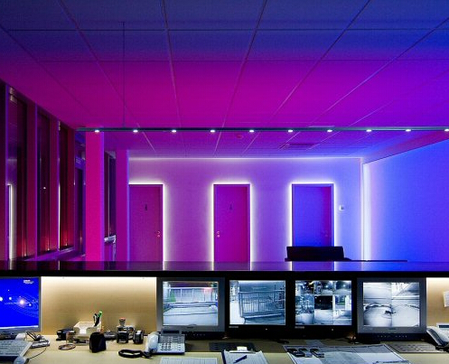 Ускорение энергосберегающего эффекта супер светодиодного освещения