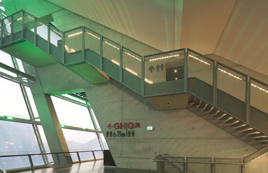 Глазго Сити Natatorium устанавливает светодиодное освещение